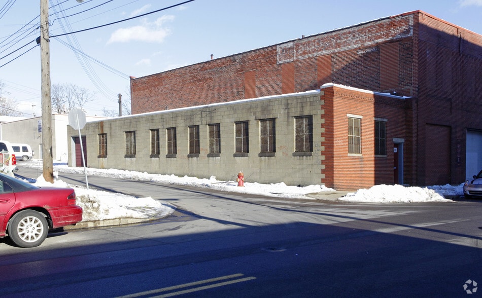 Primary Photo Of 6501 Hamilton Ave, Pittsburgh Warehouse For Lease