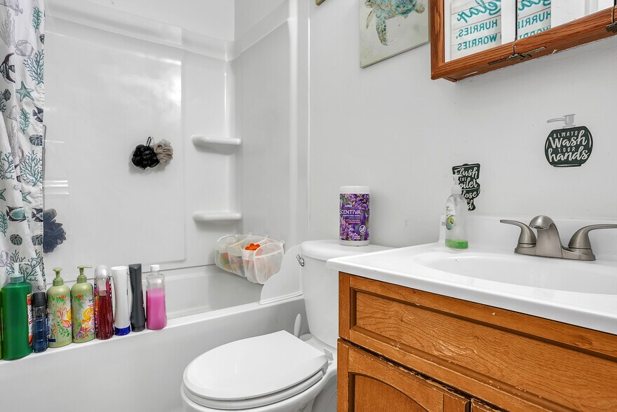 More Photos Of 2573-2581 Parkview Street, Portage Multifamily For Sale