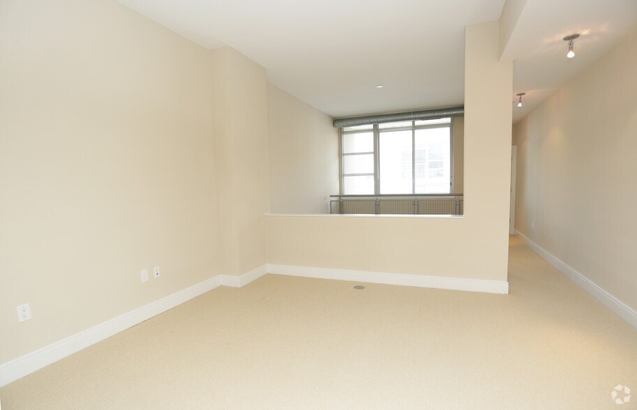 More Photos Of 1400 Irving St NW, Washington Apartments For Lease