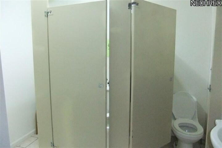 More Photos Of 7830 Olde 8 Rd, Macedonia Restaurant For Sale