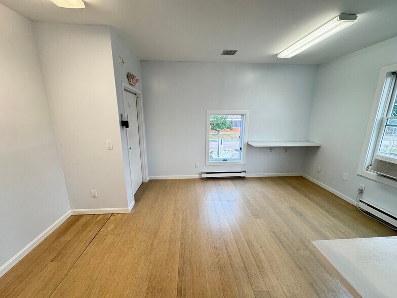 More Photos Of 4 Broadway Avenue Ext, Mystic Office For Sale