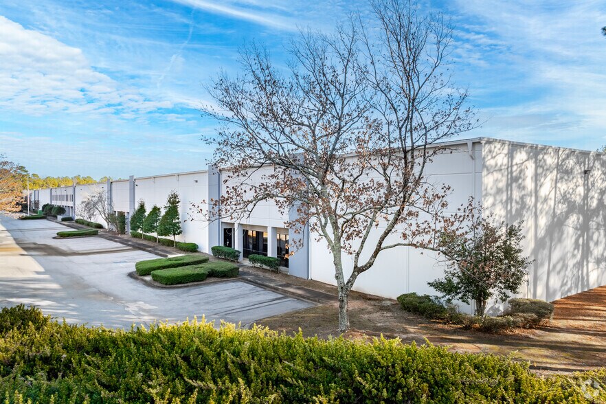 More Photos Of 2175 E Park Dr NE, Conyers Distribution For Lease
