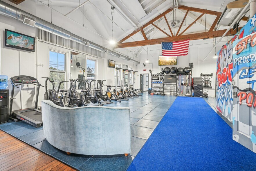 More Photos Of 1027 S Clinton Ave, Trenton Office For Sale