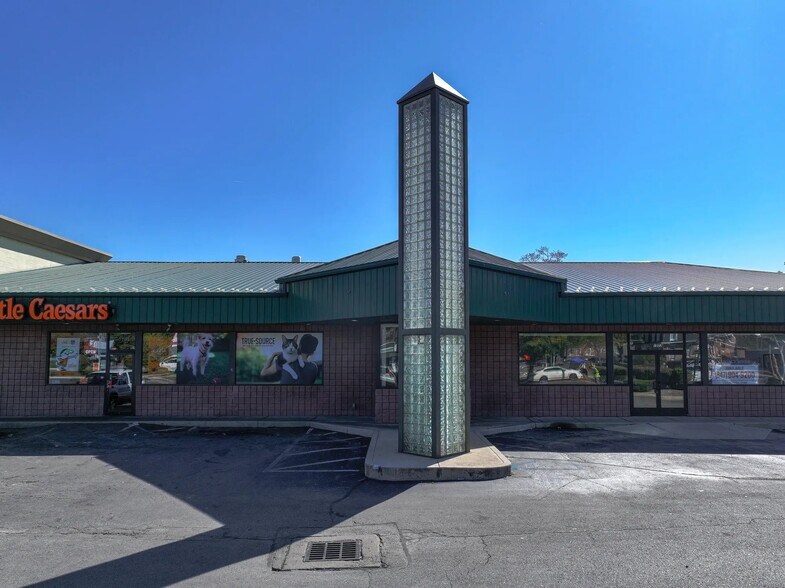 More Photos Of 1503 E Main St, Richmond Storefront For Lease