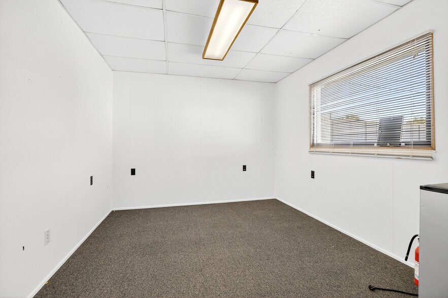 More Photos Of 929 Lititz Pike, Lititz Storefront Retail Office For Sale