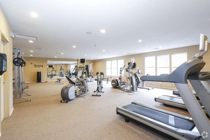 More Photos Of 630 NW Yennie St, Grain Valley Apartments For Lease