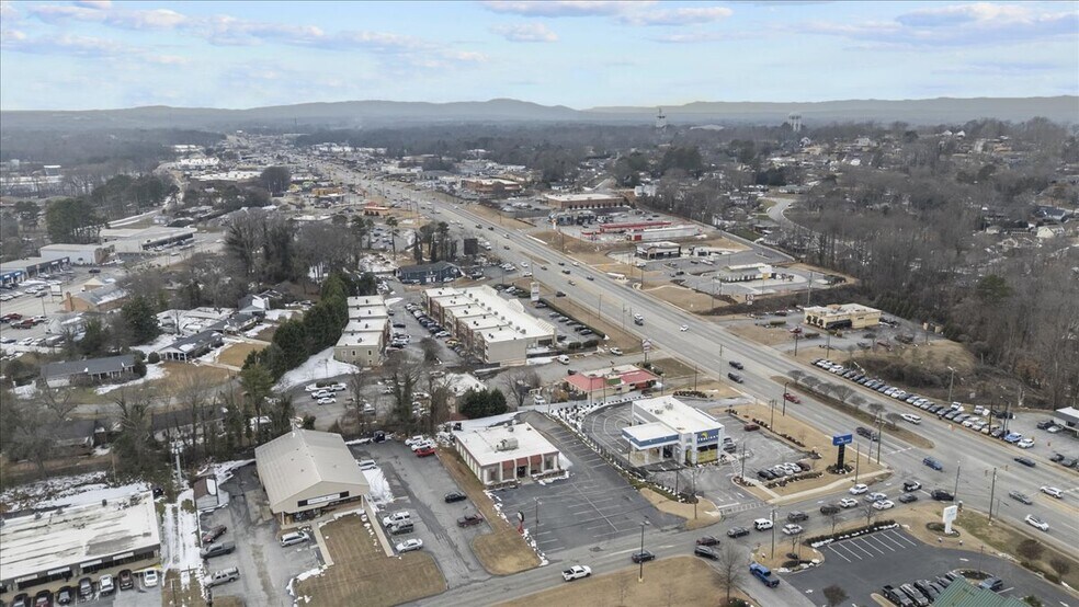 More Photos Of 111 Middleton Way, Greer Restaurant For Sale