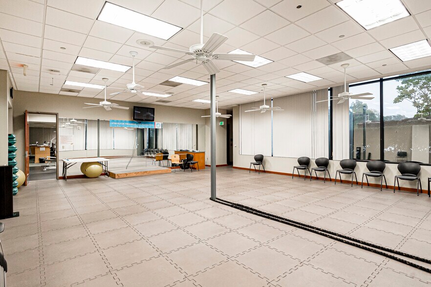 More Photos Of 5525 Reitz Ave, Baton Rouge Office For Lease