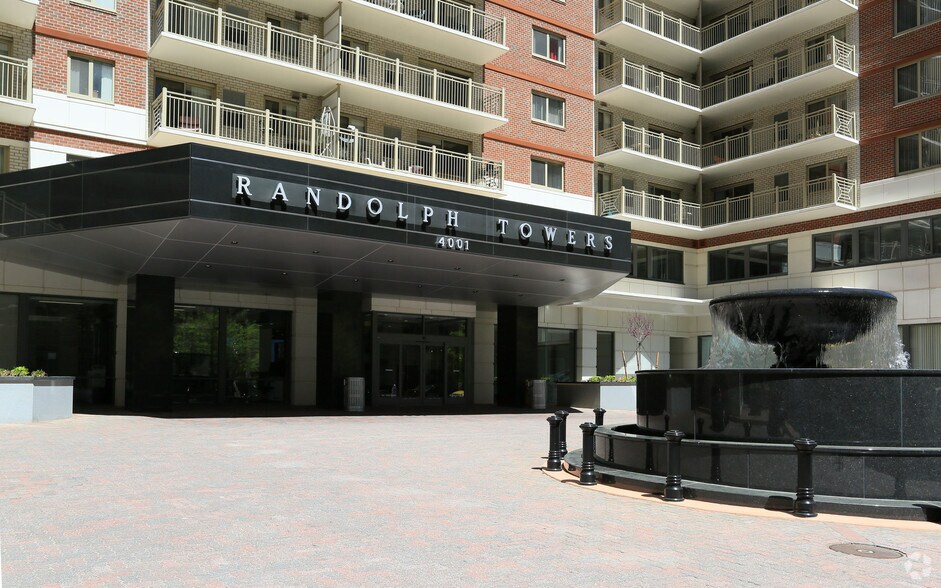 More Photos Of 4001 N 9th St, Arlington Apartments For Lease