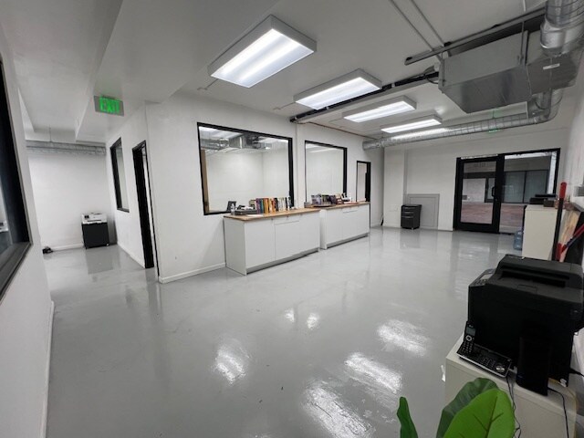 More Photos Of 13079 Artesia Blvd, Cerritos Unknown For Lease