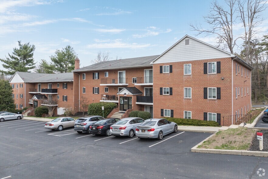 More Photos Of 155 Westtown Way, West Chester Apartments For Sale
