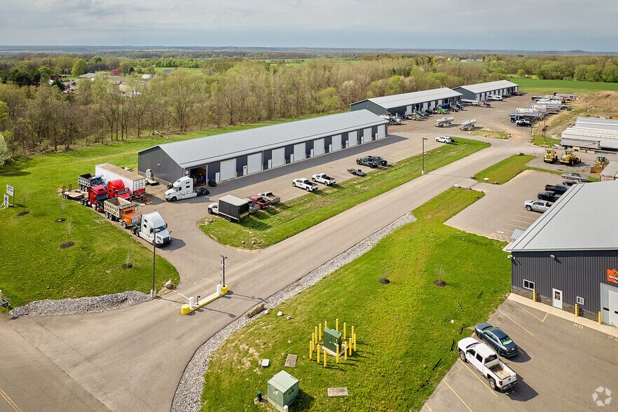 More Photos Of 5665 Tec Dr, Avon Manufacturing For Lease