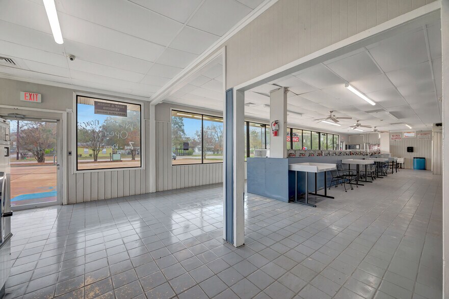 More Photos Of ,  General Retail For Sale