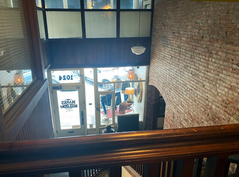 More Photos Of 1024 1st St, Snohomish Storefront Retail Office For Lease