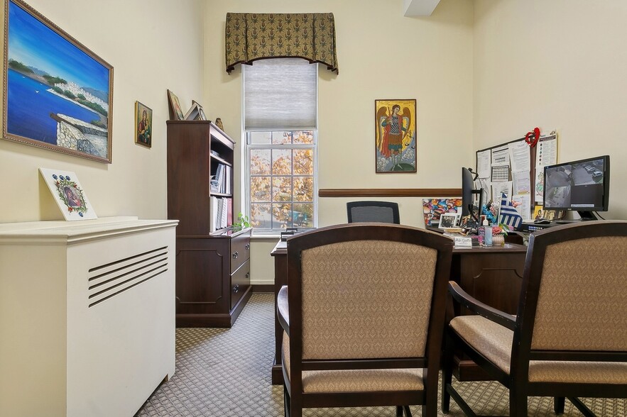 More Photos Of 3 Lehman Ter, Yonkers Congregate Senior Housing For Sale