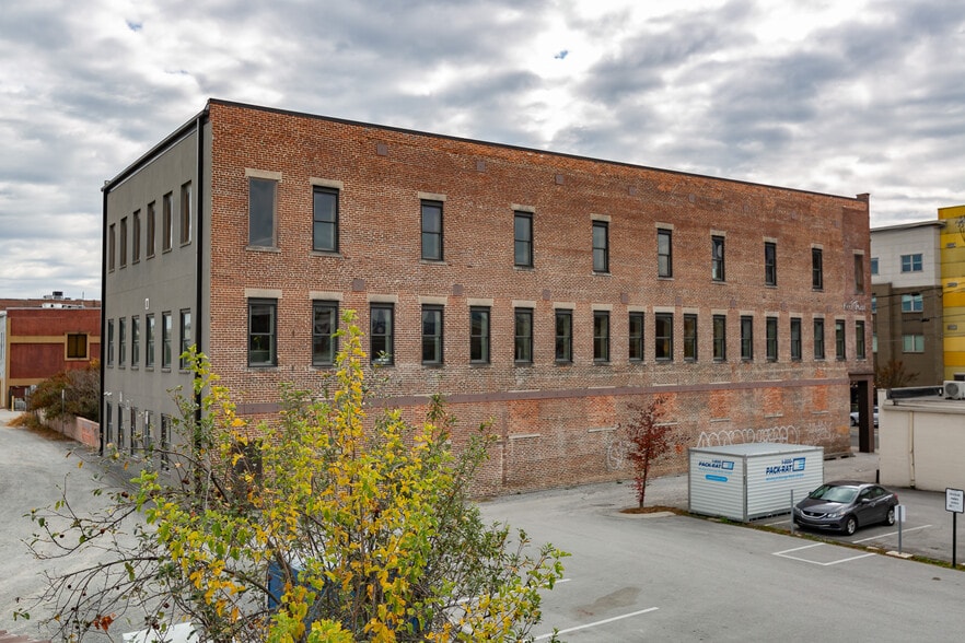 More Photos Of 25 E Main St, Chattanooga Office Residential For Sale