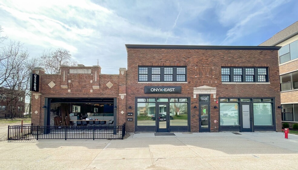 Primary Photo Of 1828-1834 Central Ave, Indianapolis Loft Creative Space For Sale