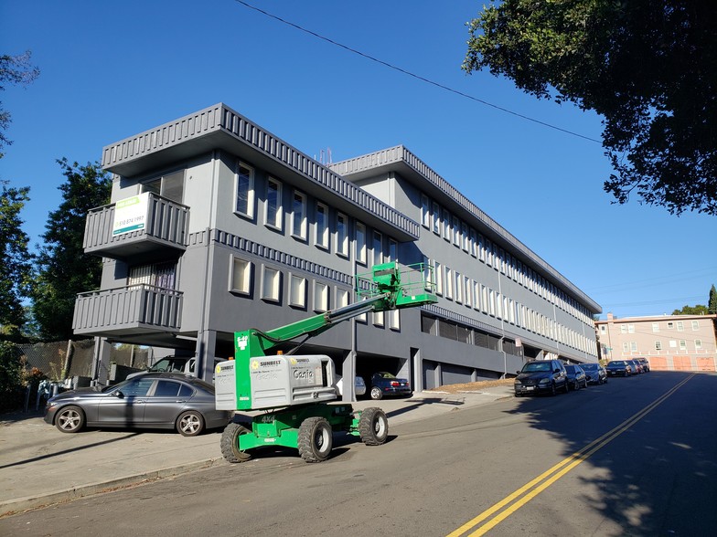 Primary Photo Of 55 Santa Clara Ave, Oakland Office For Lease