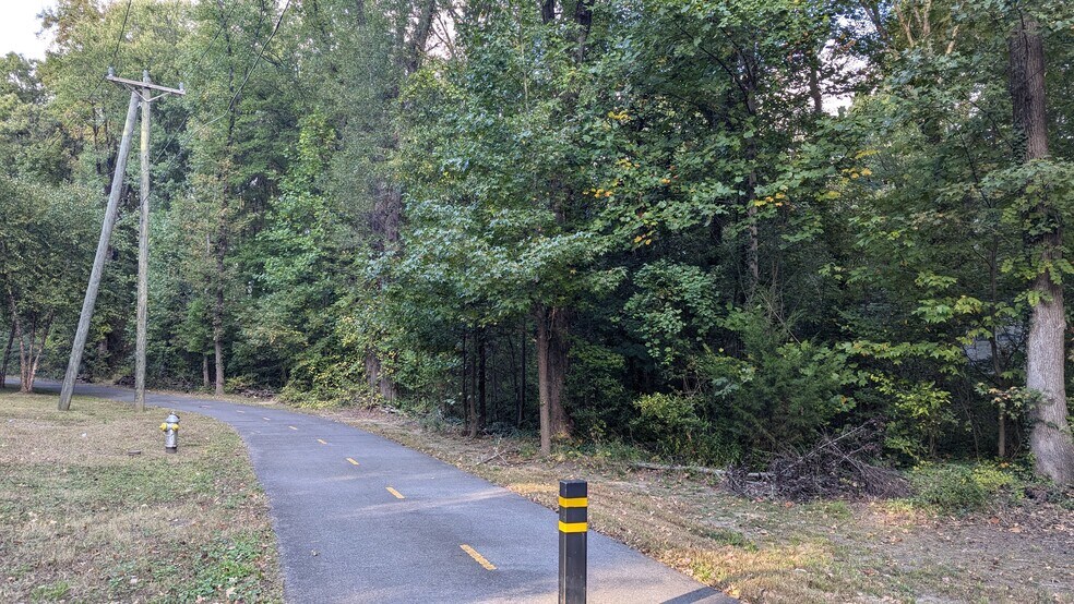 More Photos Of 1600 Beale St, Richmond Land For Sale