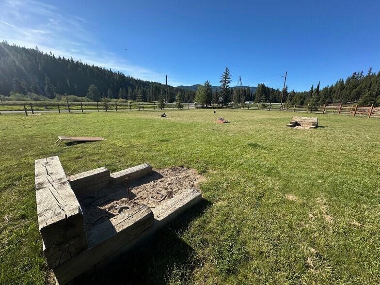 More Photos Of 38600 Highway 12 W, Lolo Hotel For Sale