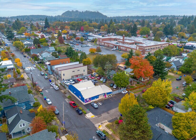 More Photos Of 104 NE 80th Ave, Portland Warehouse For Sale