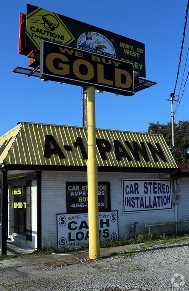 More Photos Of 789 N Navy Blvd, Pensacola Freestanding For Lease