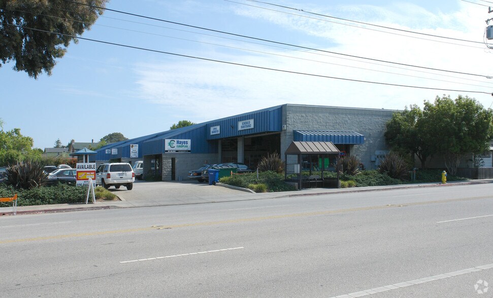 Primary Photo Of 3301 Portola Dr, Santa Cruz Auto Repair For Lease