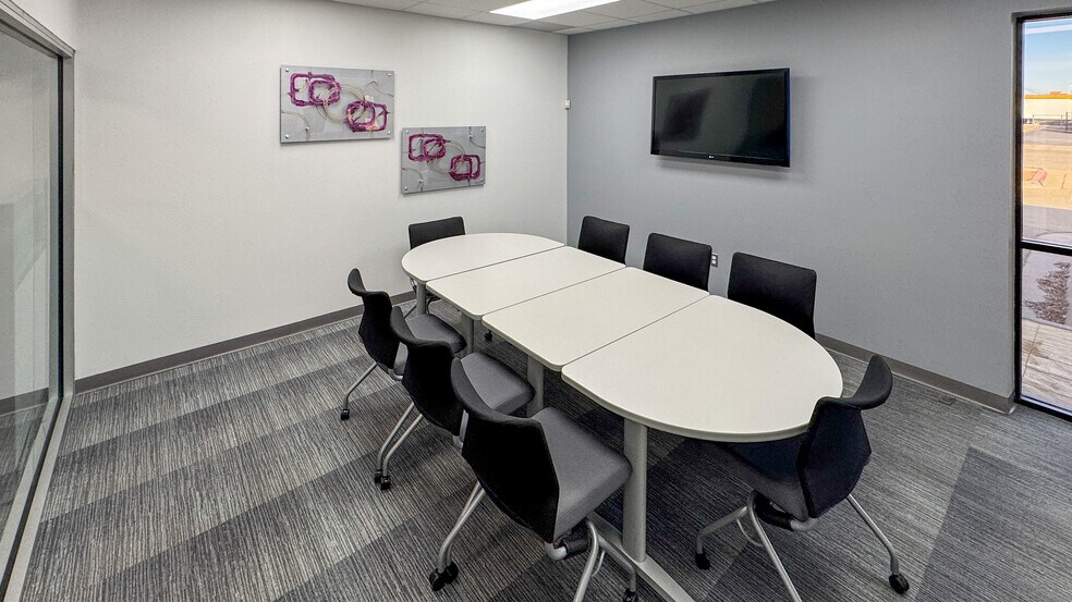 More Photos Of 8550 Boeing Dr, El Paso Office For Lease