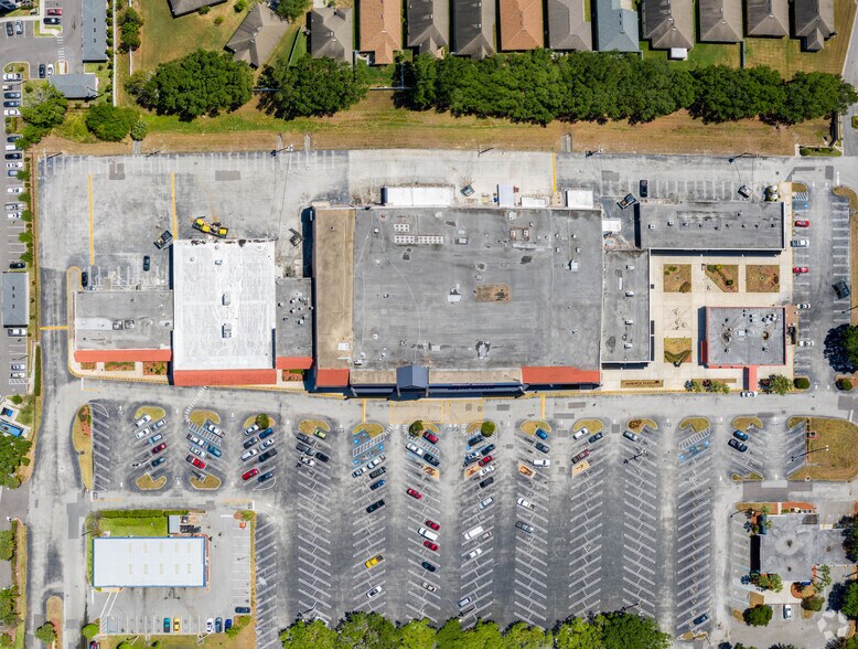 More Photos Of 6830-6960 S Florida Ave, Lakeland General Retail For Lease