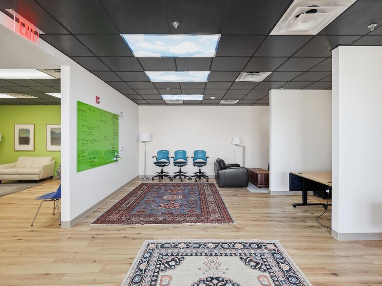 More Photos Of 1607 Paseo De Peralta, Santa Fe Freestanding For Lease