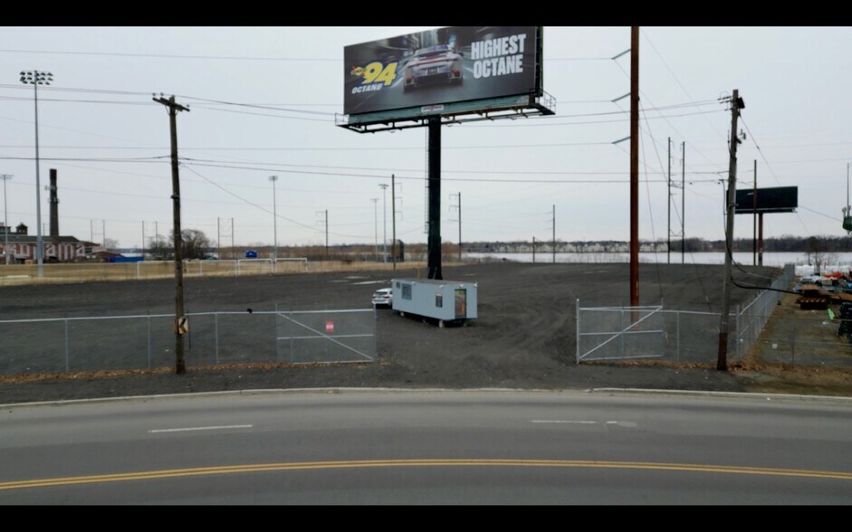 More Photos Of 6425 New State Rd, Philadelphia Land For Lease