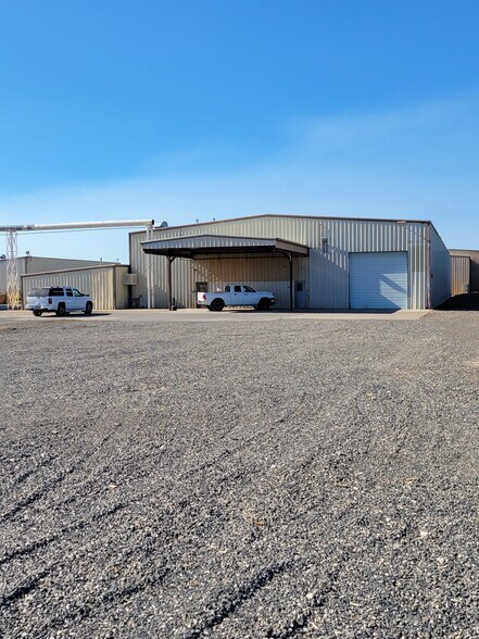 More Photos Of 1941 NW Industrial Park Rd, Prineville Warehouse For Sale