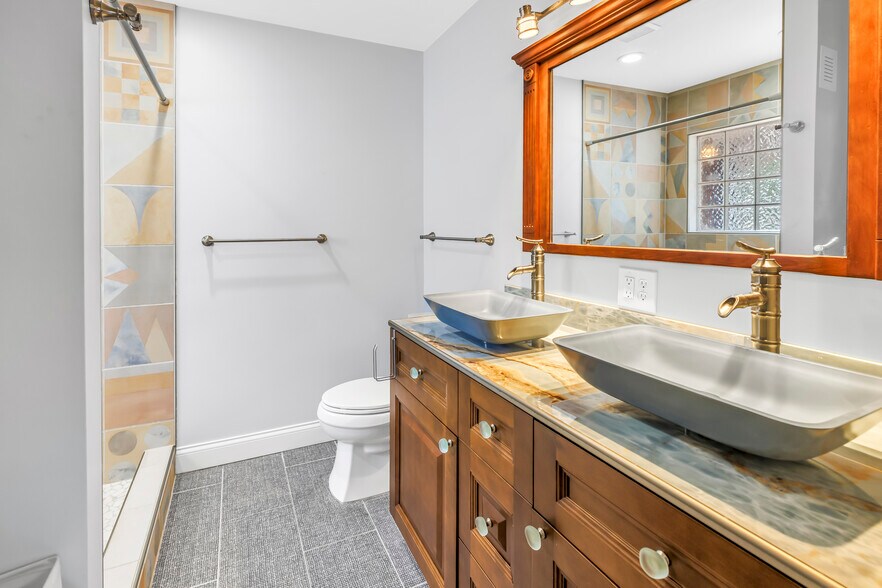 More Photos Of , Tampa Multifamily For Sale