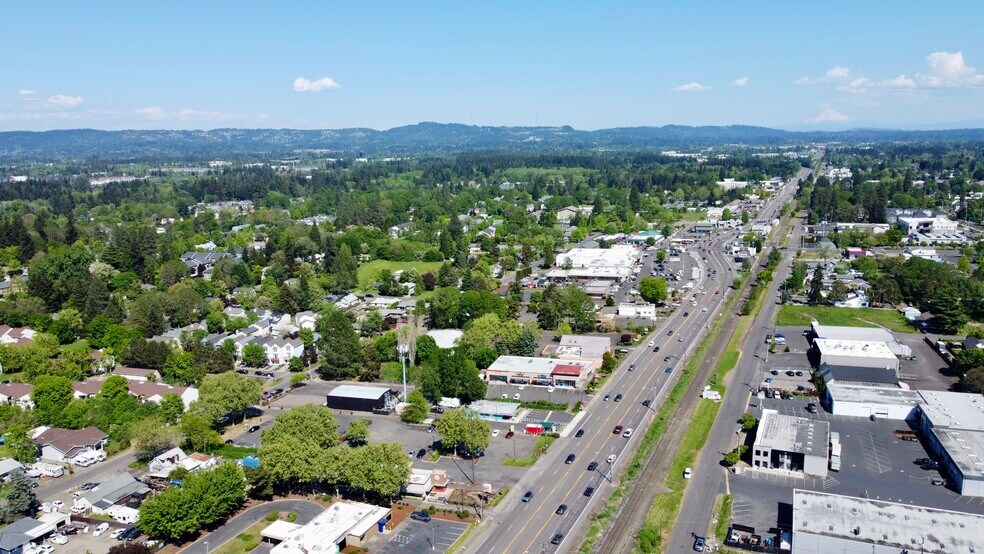 More Photos Of 18955 SW Tualatin Valley Hwy, Beaverton Freestanding For Sale