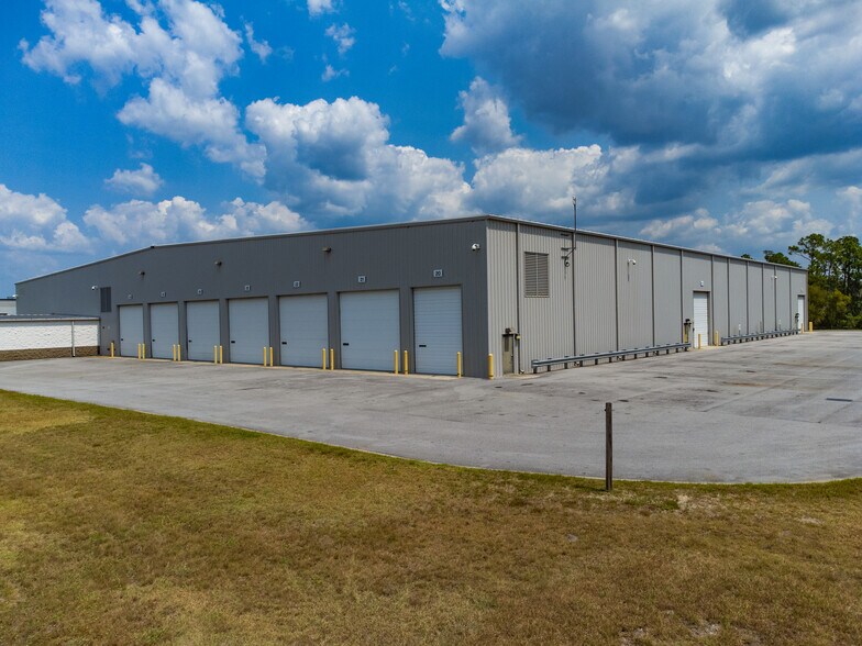 More Photos Of 7801 Commerce Blvd, Panama City Distribution For Sale