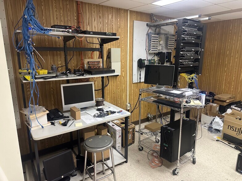 More Photos Of 955 Millstead Way, Rochester Manufacturing For Sale