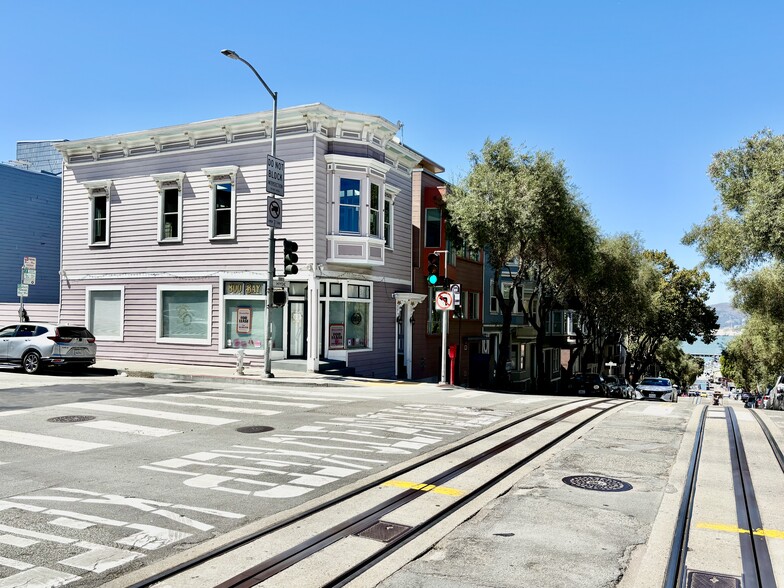More Photos Of 800-804 Bay St, San Francisco Storefront Retail Residential For Lease