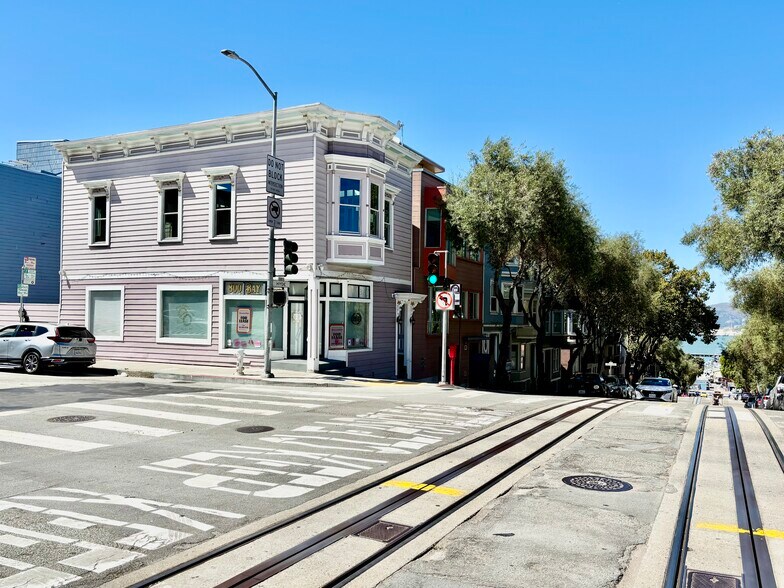 More Photos Of 800-804 Bay St, San Francisco Storefront Retail Residential For Lease