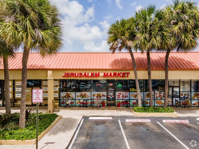 More Photos Of 1727-1797 N University Dr, Plantation Unknown For Lease