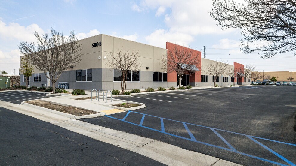 More Photos Of , Bakersfield Office For Sale