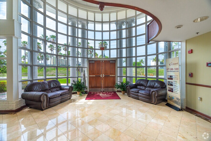 More Photos Of 2881 E Oakland Park Blvd, Fort Lauderdale Office For Lease