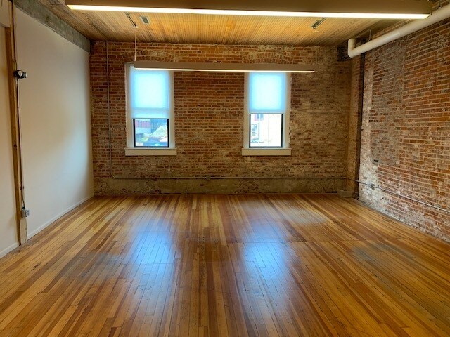 More Photos Of 14 4th St SW, Rochester Office For Sale