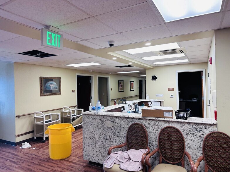 More Photos Of 146 E 28th St, Cut Off Assisted Living For Sale