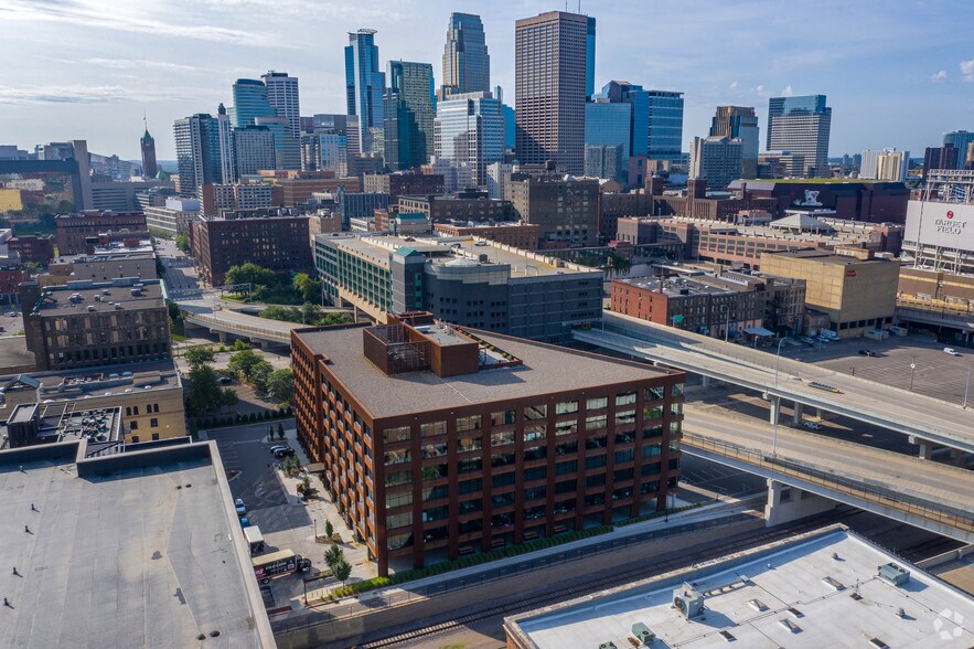 More Photos Of 323 Washington Ave N, Minneapolis Loft Creative Space For Lease