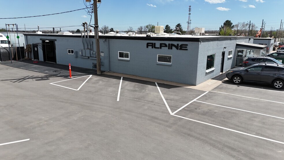 More Photos Of 12198 Ridge Rd, Wheat Ridge Warehouse For Sale