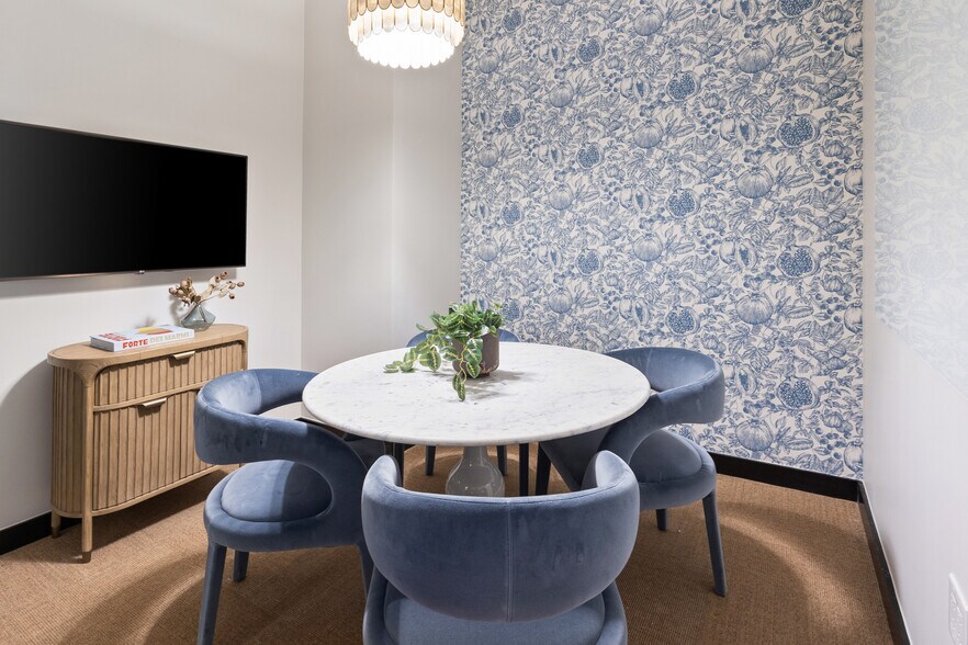 More Photos Of 501-509 Main St, Fort Worth Coworking Space