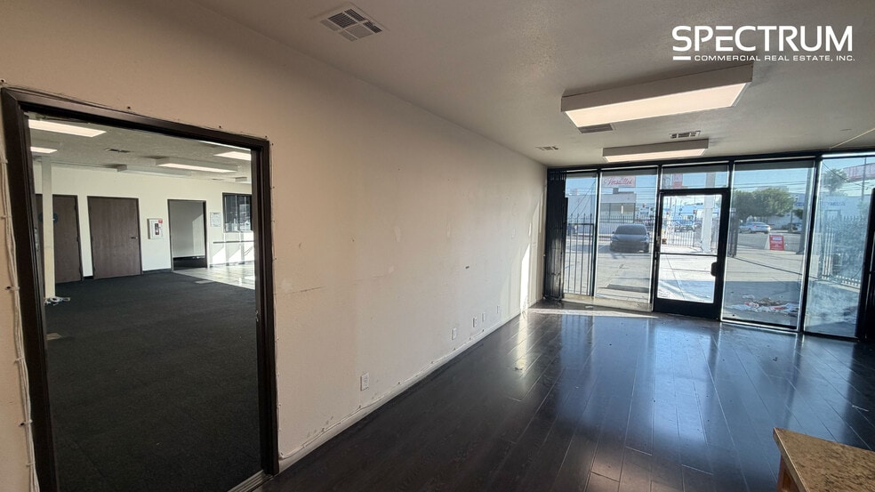 More Photos Of 1435 S La Cienega Blvd, Los Angeles Storefront Retail Office For Lease