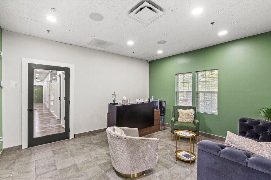 More Photos Of 14230 Park Center Dr, Laurel Office For Lease