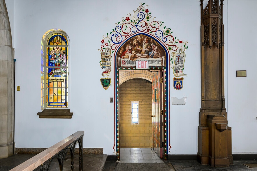 More Photos Of 6300 Minnesota Ave, Saint Louis Religious Facility For Sale