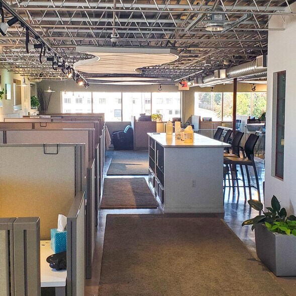 More Photos Of 816-822 E 6th St, Tulsa Office For Lease